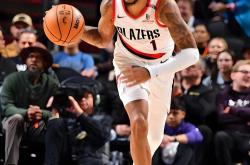 开云平台-开拓者主场力克快船，利拉德全队最佳得分保持领先