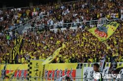 开云APP-青岛黄海率先破门，零封对手取胜