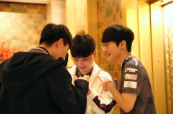 开云体育app-LGD险胜GEN，Caps开启传奇时刻全球总决赛3:2（釜山）