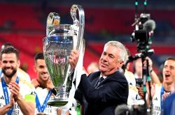 开云官网-利物浦球星加盟多特蒙德，助力球队冲击德甲冠军的简单介绍