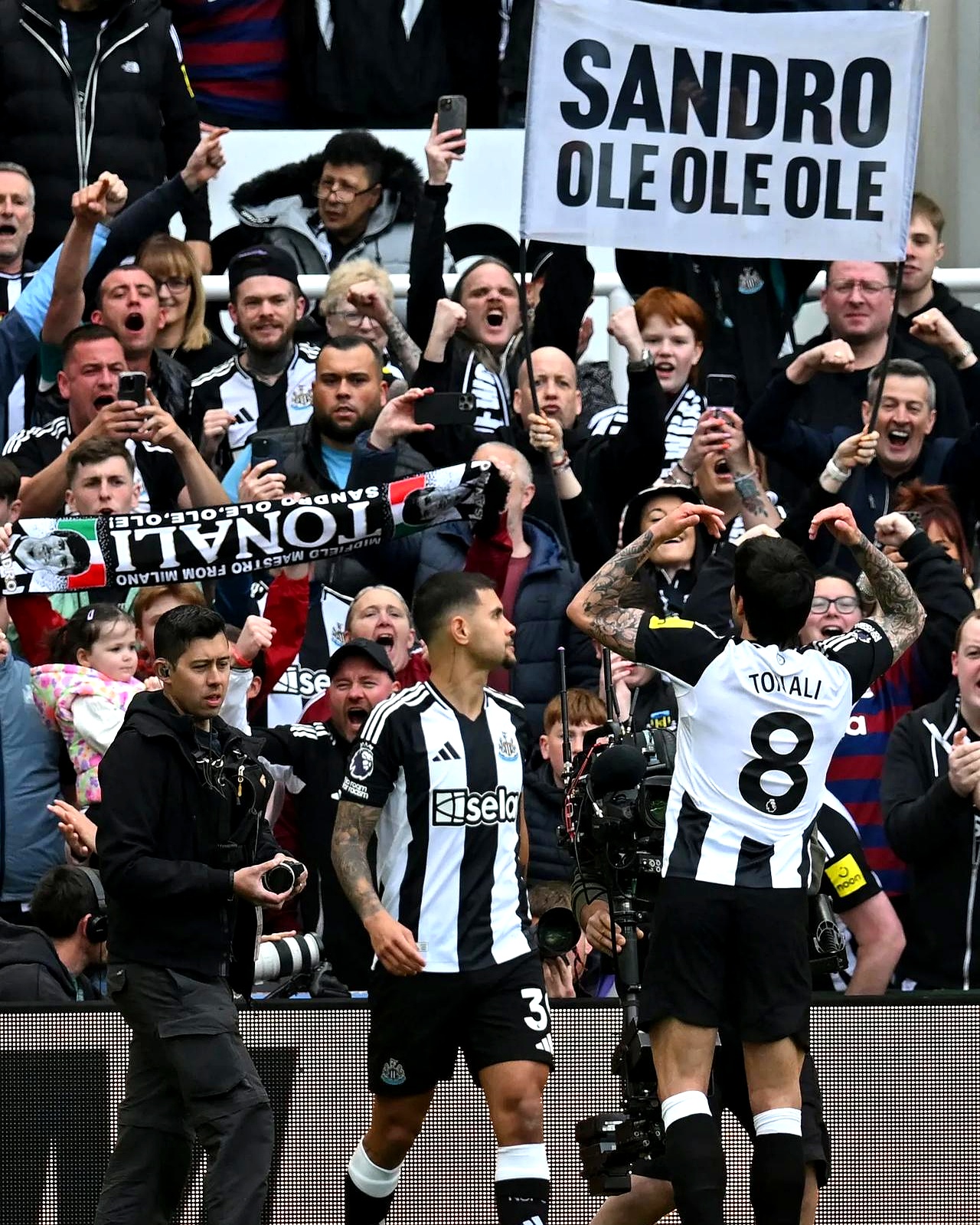 关于纽卡斯尔主场攻坚，绝杀对手收获三分的信息