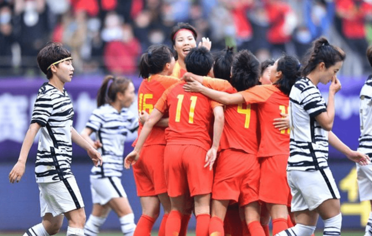 中国女足战绩逆转，教练困惑如何扳回劣势