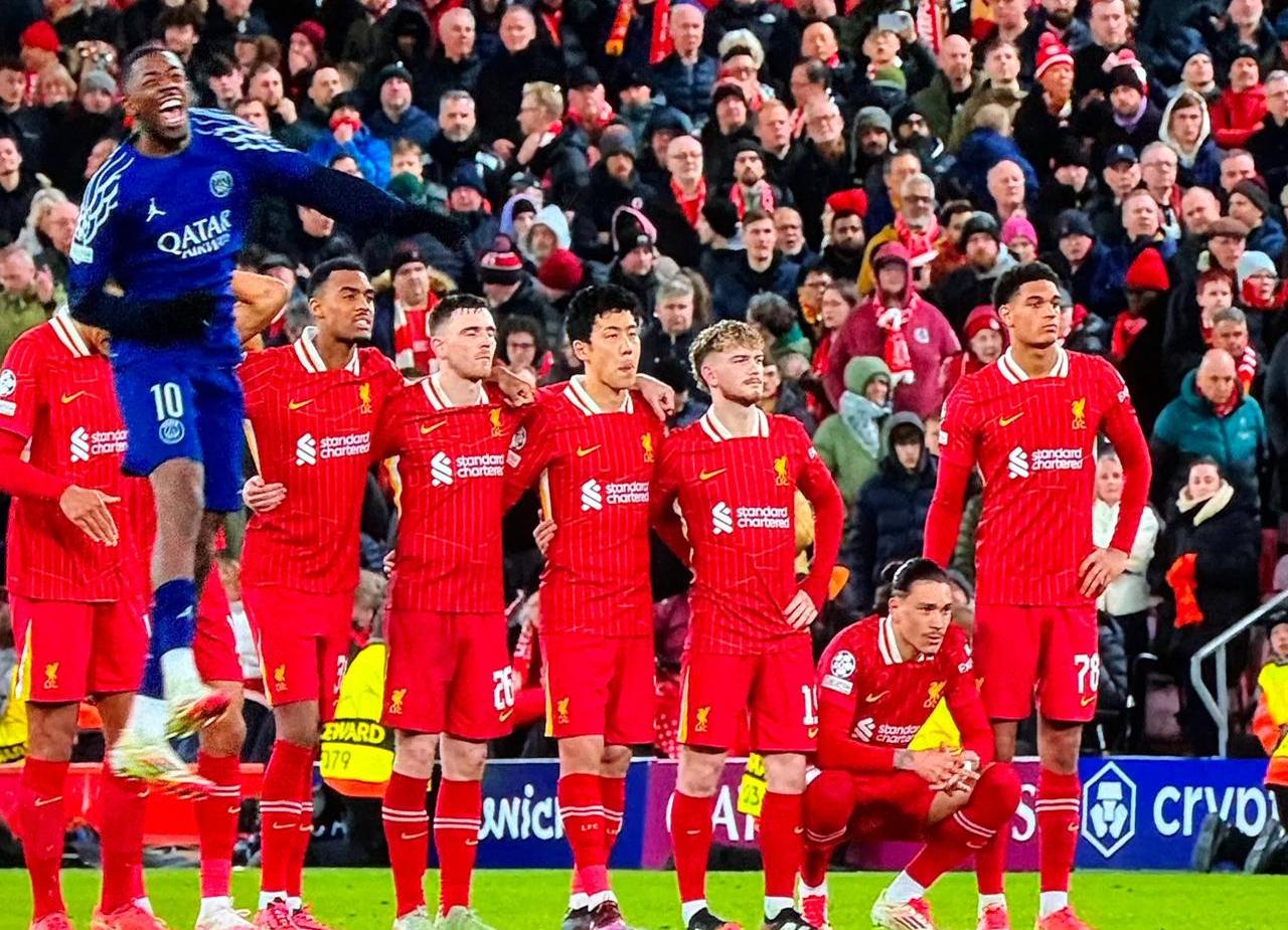 利物浦阵容齐整备战，决赛气氛紧张刺激