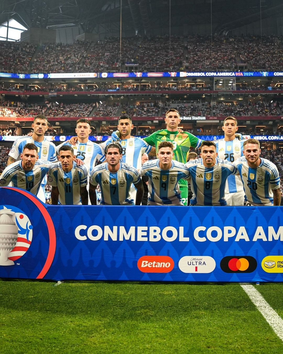 标志长传助攻，打破僵局扭转局面