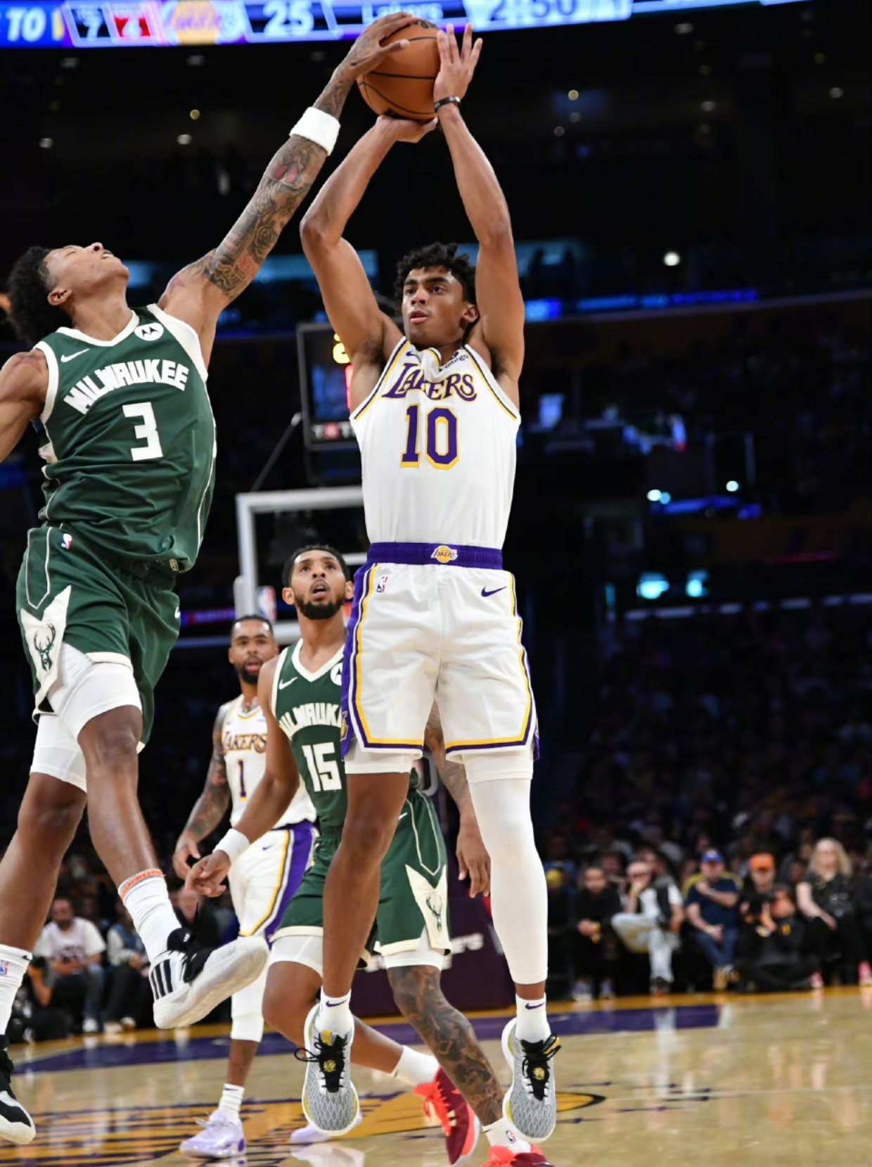 季前赛战火再燃,河北对广西首场较量 季前赛战火再燃,河北对广西首场较量