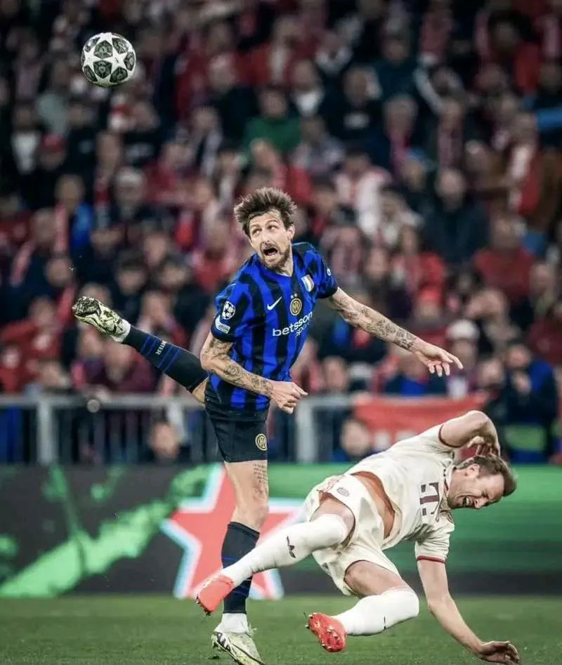 切尔西继续追逐尤文图斯后卫