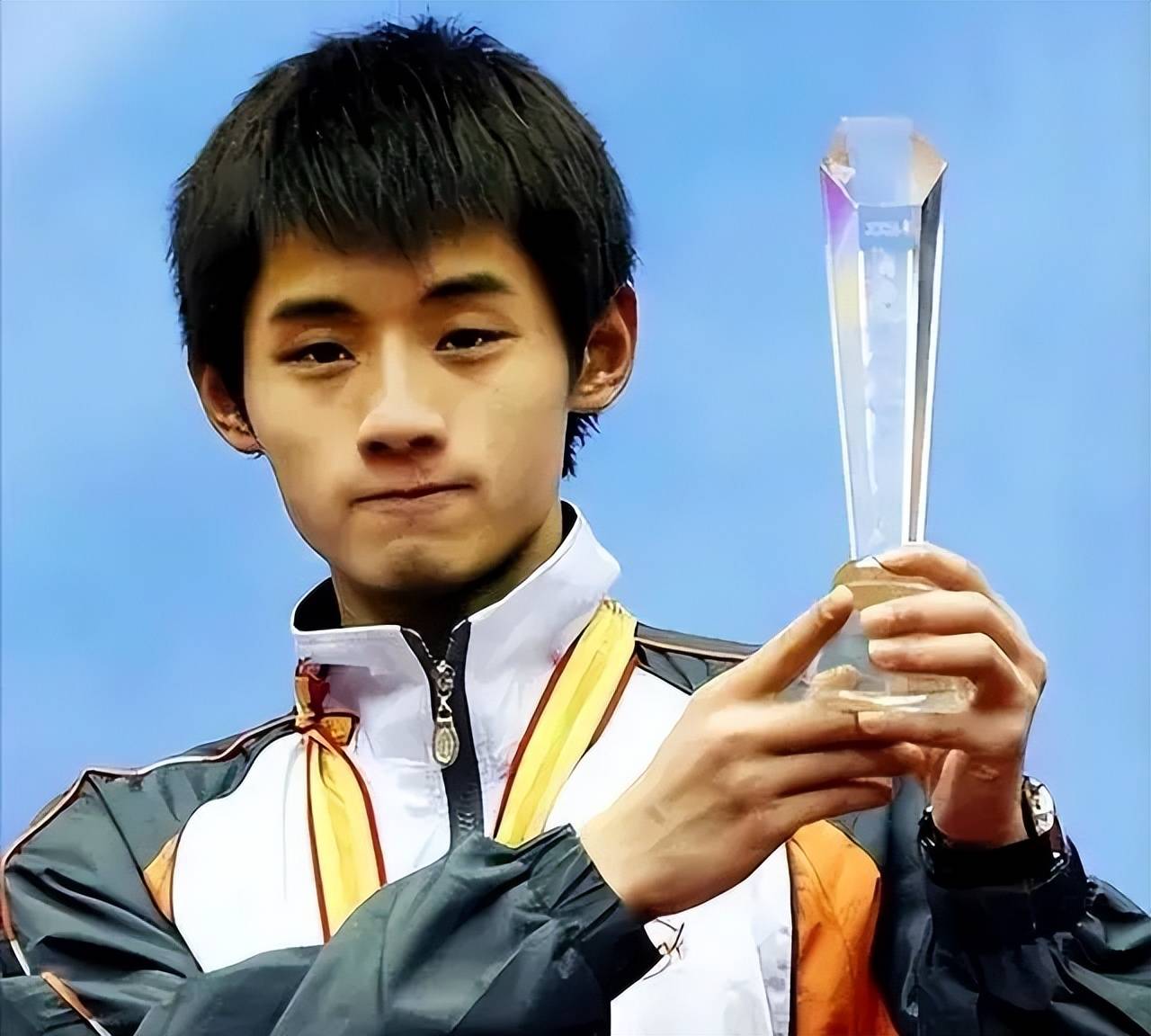 法国乒乓球队横扫英国乒乓球队，张继科爆发神勇的简单介绍