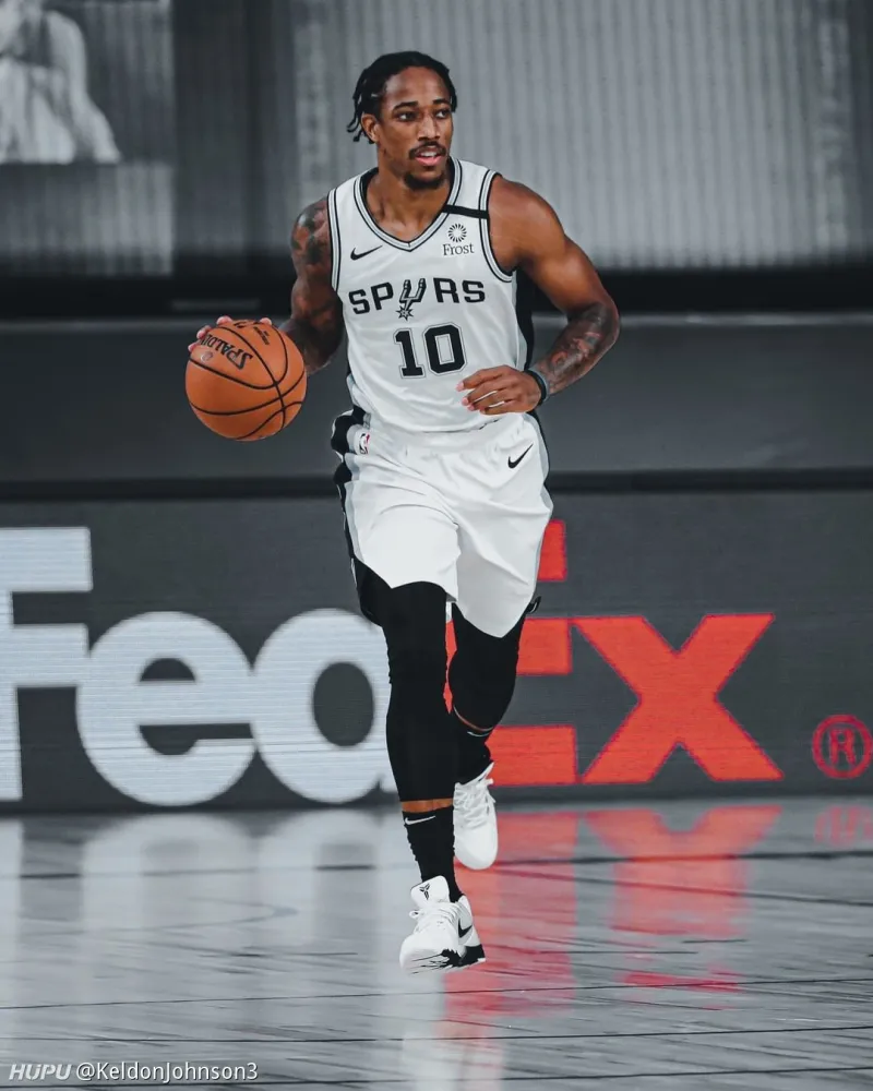 马刺力克雷霆，克莱高光表现的简单介绍